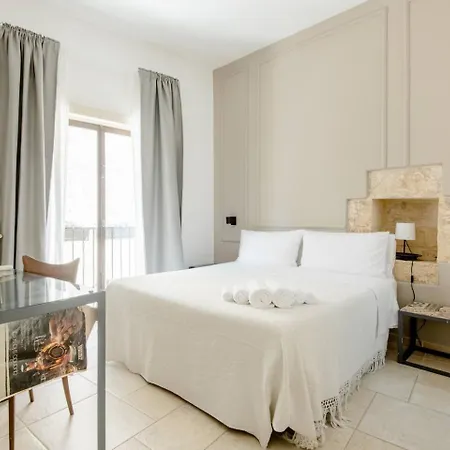 B&B Palazzo Caminanti - 레체