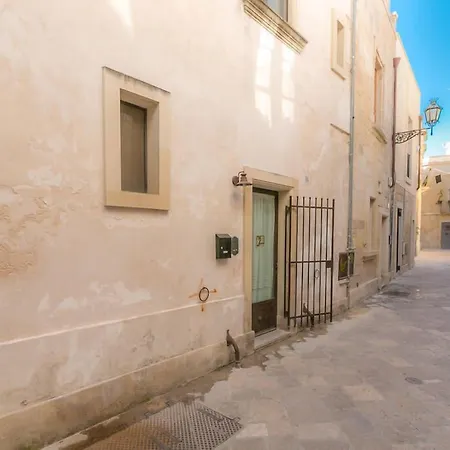 Palazzo Caminanti -