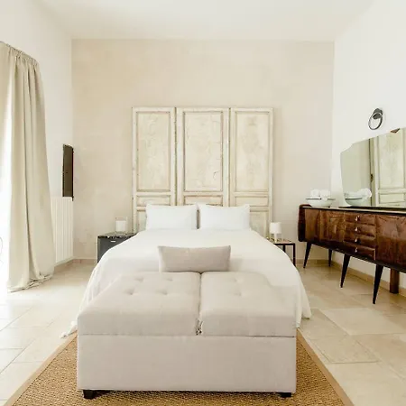 Palazzo Caminanti - 4* 莱切
