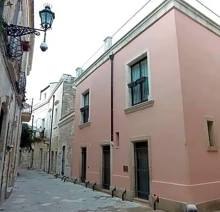 Palazzo Caminanti -